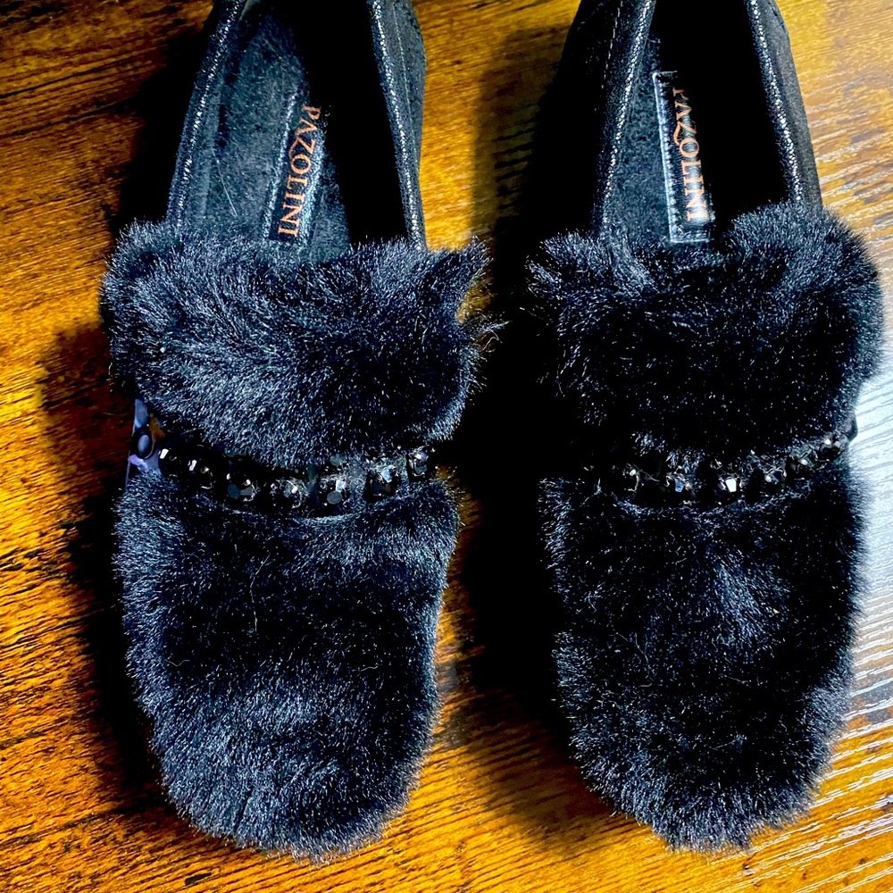 Authentic Carlo Pazolini Boots with studs